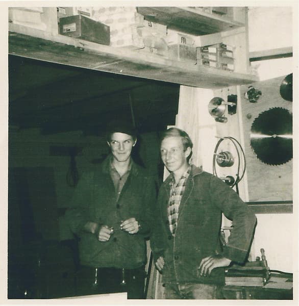 Harry Asbahr und Theo Hassold am ersten Vierseiten-Hobel, 1969
